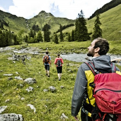 400km of hikingtours with different level 